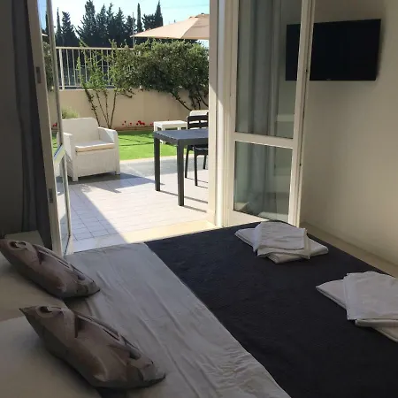 Le Domus Lovely *