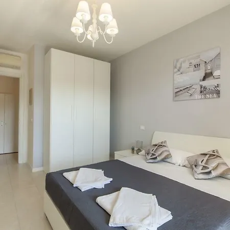Le Domus Lovely * Quartu SantʼElena